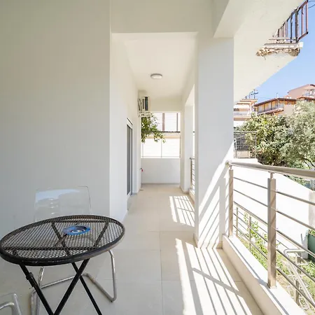 Alexa's House * Néos Marmarás